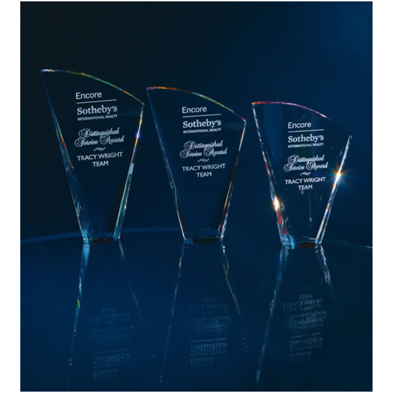 AA Spectra Color Crystal Sail Award