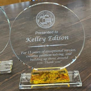 Peak Gold Circle Crystal Award